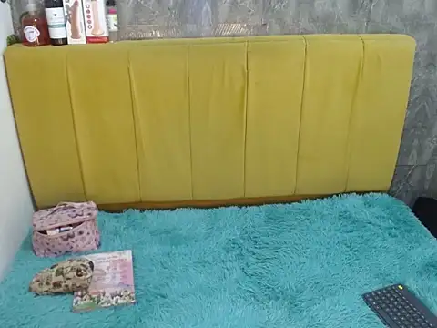 alunnaclarkcm online show from 13, 1, 2026