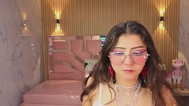 Snapshot of miss_devil_s chatting on 19, 2, 2026 miss devil s online show from 19, 2, 2026