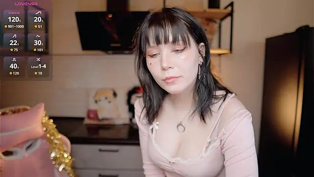 Snapshot of Nickari chatting on 14, 2, 2026 Nickari online show from 14, 2, 2026