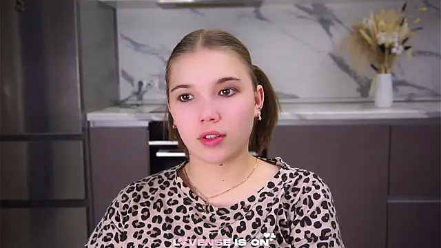 SolBurri online show from 2, 2, 2026