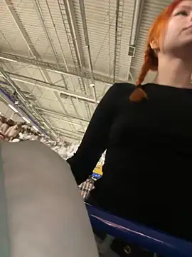 Snapshot of _Little_Ginger chatting on 20, 12, 2025 Little Ginger online show from 20, 12, 2025