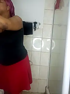   JuicyAss  online show from 6, 1, 2026