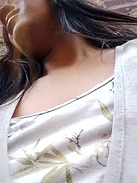 IAM  ZARA online show from 12, 6, 2026
