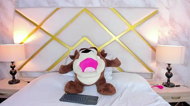 SolSweet x online show from 20, 12, 2025