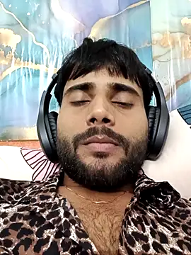 Candyboy  online show from 8, 4, 2026