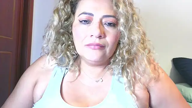 mariajosebarrazaa online show from 15, 5, 2026