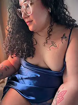 VanesssaMilf  online show from 29, 6, 2026