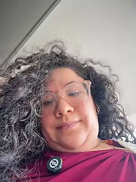 VanesssaMilf  online show from 18, 6, 2026