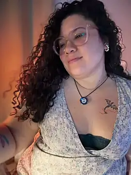 VanesssaMilf  online show from 11, 6, 2026