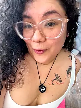 VanesssaMilf  online show from 11, 2, 2026