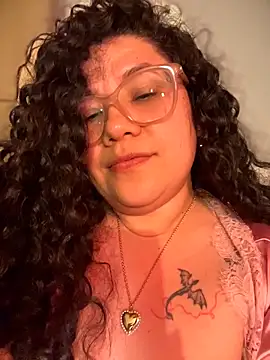 VanesssaMilf  online show from 6, 2, 2026