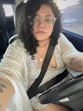 VanesssaMilf  online show from 6, 1, 2026