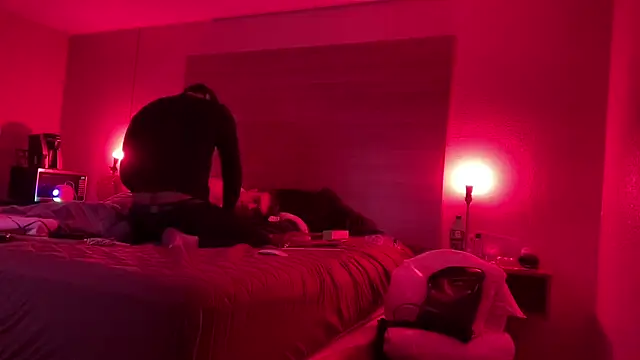 cosmiccloudpig online show from 1, 3, 2026