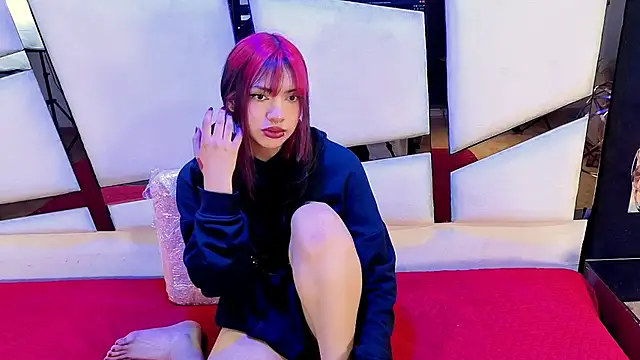 Snapshot of NamiMoon1 chatting on 14, 12, 2025 NamiMoon1 online show from 14, 12, 2025