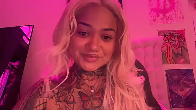 Snapshot of Itsonlyvirgo chatting on 3, 5, 2026 Itsonlyvirgo online show from 3, 5, 2026