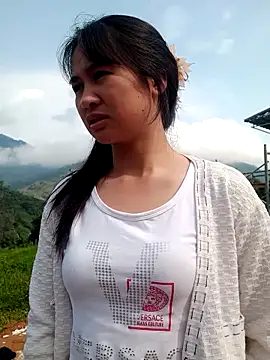 Him MountainGirl online show from 10, 3, 2026