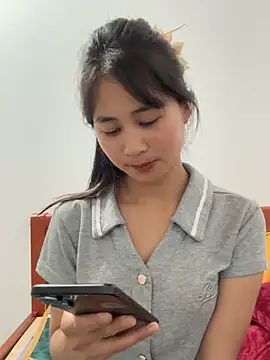 Him MountainGirl online show from 14, 3, 2026