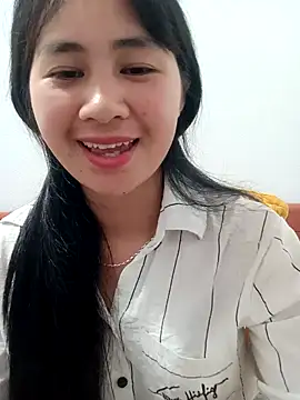 Him MountainGirl online show from 12, 4, 2026