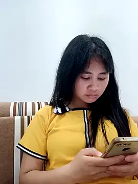 Him MountainGirl online show from 7, 4, 2026