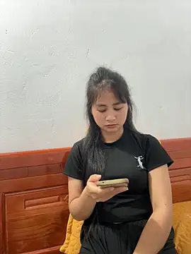 Him MountainGirl online show from 23, 3, 2026