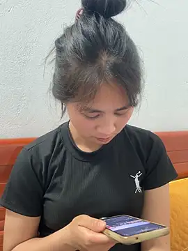 Him MountainGirl online show from 23, 3, 2026