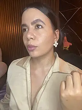 Snapshot of ValentinaEliot chatting on 3, 2, 2026 ValentinaEliot online show from 3, 2, 2026