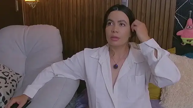 Snapshot of ValentinaEliot chatting on 1, 2, 2026 ValentinaEliot online show from 1, 2, 2026