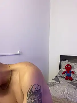 Goldenknight33 online show from 14, 4, 2026