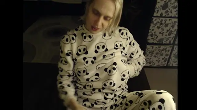 Sweet Shugar 4Daddy online show from 22, 12, 2025