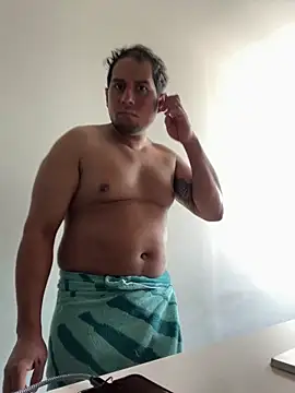 Snapshot of DarkOnebaki- chatting on 17, 12, 2025 DarkOnebaki- online show from 17, 12, 2025