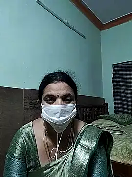 Snapshot of bhavyasri_55 chatting on 1, 2, 2026 bhavyasri 55 online show from 1, 2, 2026