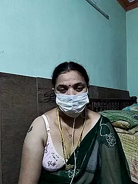 Snapshot of bhavyasri_55 chatting on 18, 2, 2026 bhavyasri 55 online show from 18, 2, 2026