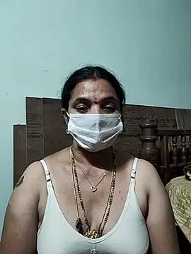 Snapshot of bhavyasri_55 chatting on 2, 2, 2026 bhavyasri 55 online show from 2, 2, 2026