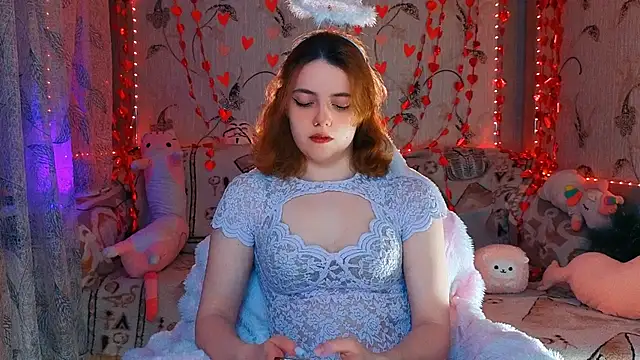 Ari Meow online show from 6, 4, 2026