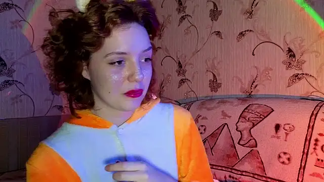 Ari Meow online show from 19, 12, 2025