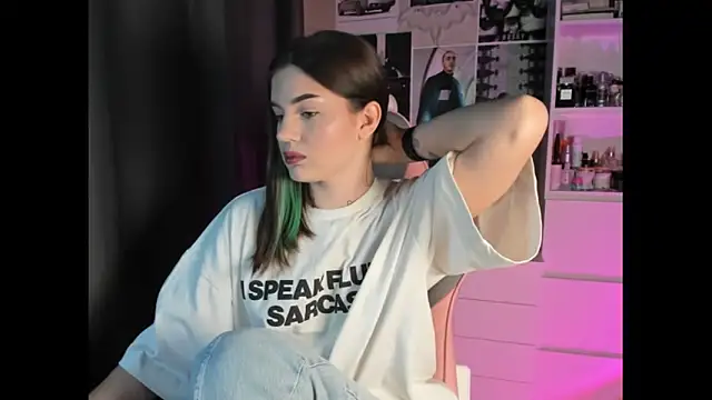 NikkieKitty online show from 13, 2, 2026