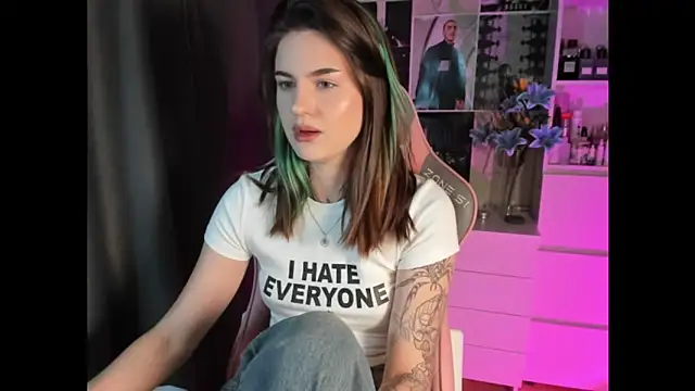 NikkieKitty online show from 12, 3, 2026