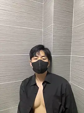 kimze7 online show from 10, 4, 2026