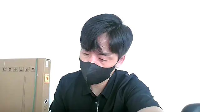Snapshot of kimze7 chatting on 1, 7, 2026 kimze7 online show from 1, 7, 2026