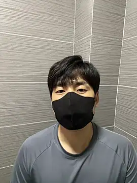 kimze7 online show from 4, 3, 2026