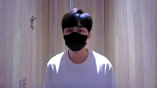 Snapshot of kimze7 chatting on 2, 3, 2026 kimze7 online show from 2, 3, 2026