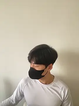 Snapshot of kimze7 chatting on 1, 2, 2026 kimze7 online show from 1, 2, 2026