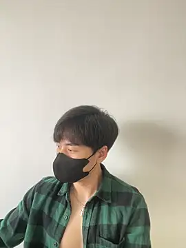 kimze7 online show from 3, 3, 2026