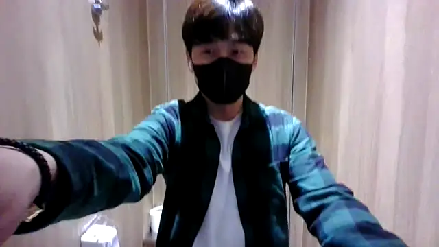 kimze7 online show from 7, 1, 2026