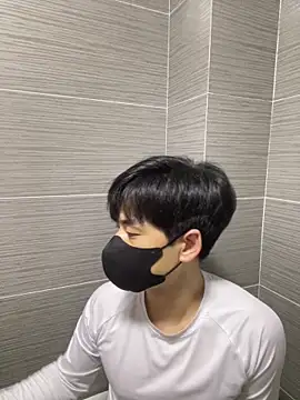 kimze7 online show from 5, 3, 2026