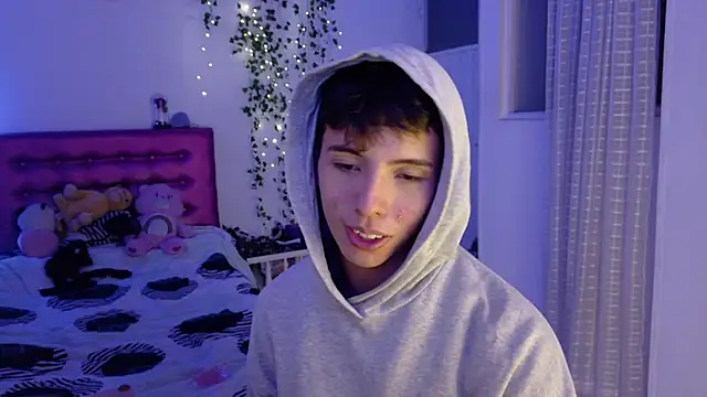 Dani Dancer online show from 4, 5, 2026