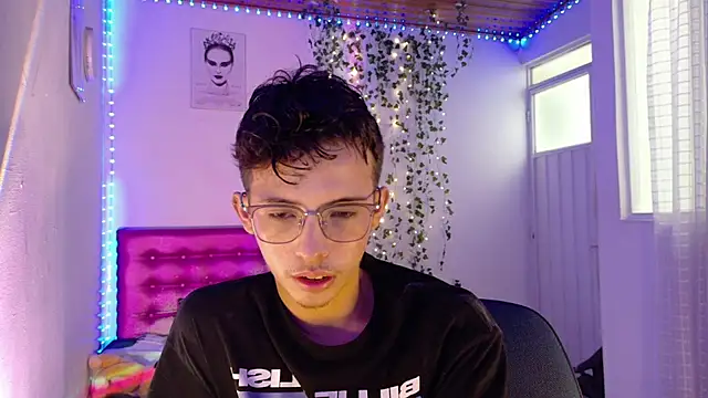 Dani Dancer online show from 30, 4, 2026