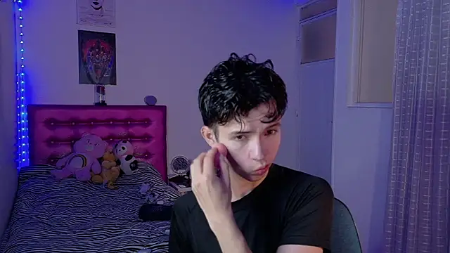 Dani Dancer online show from 7, 2, 2026