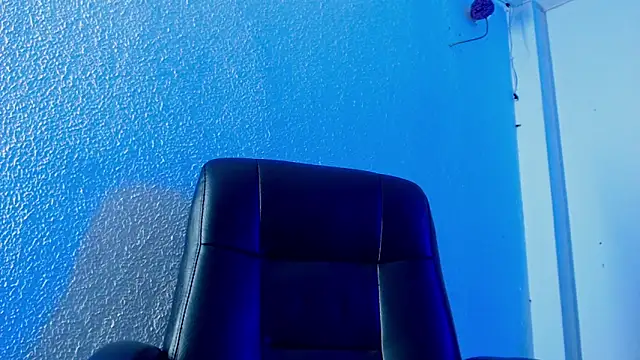 Snapshot of kingdani_hot chatting on 19, 12, 2025 kingdani hot online show from 19, 12, 2025