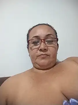 Nini Love  online show from 9, 4, 2026